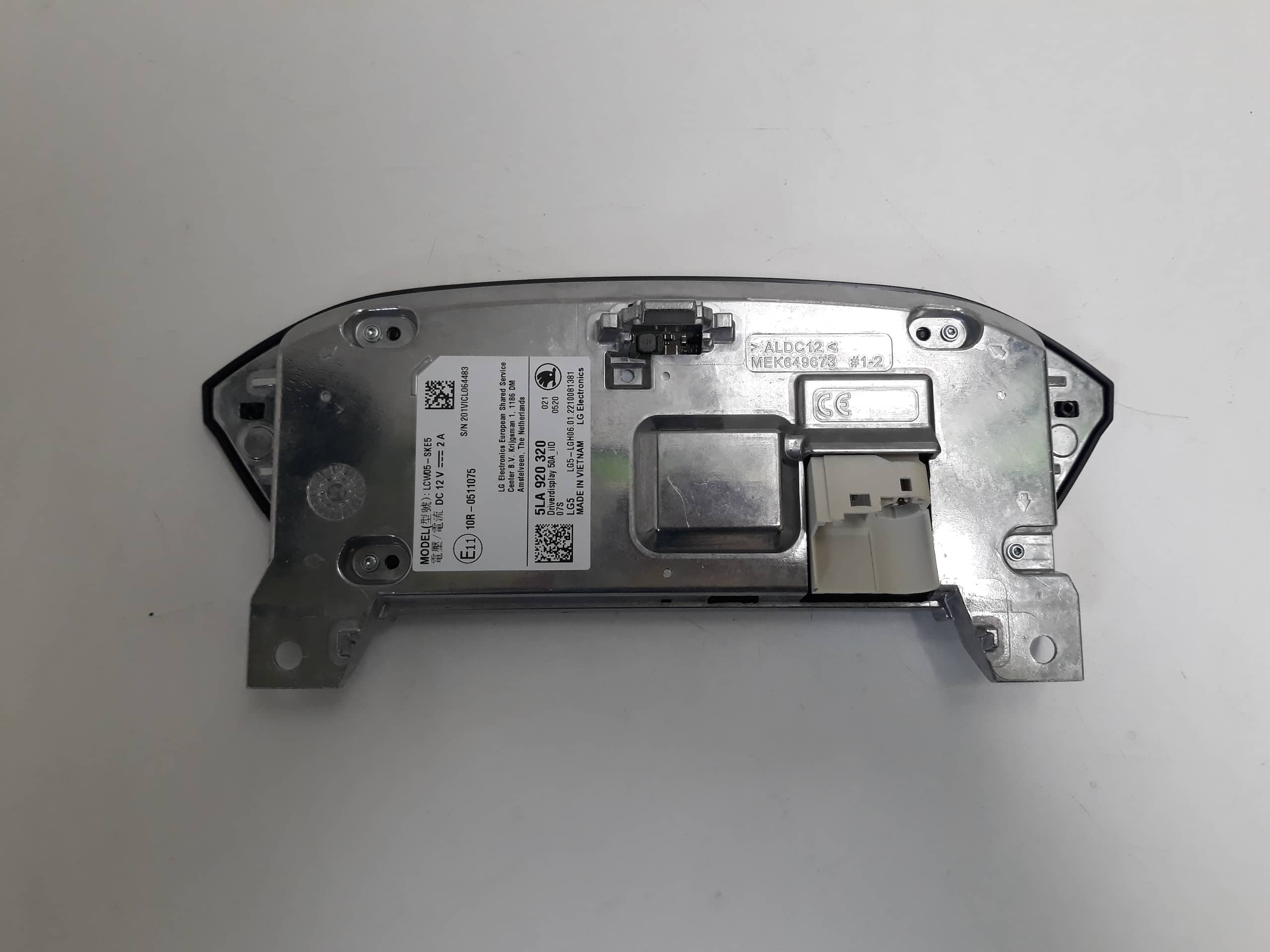 Enyaq LCD display