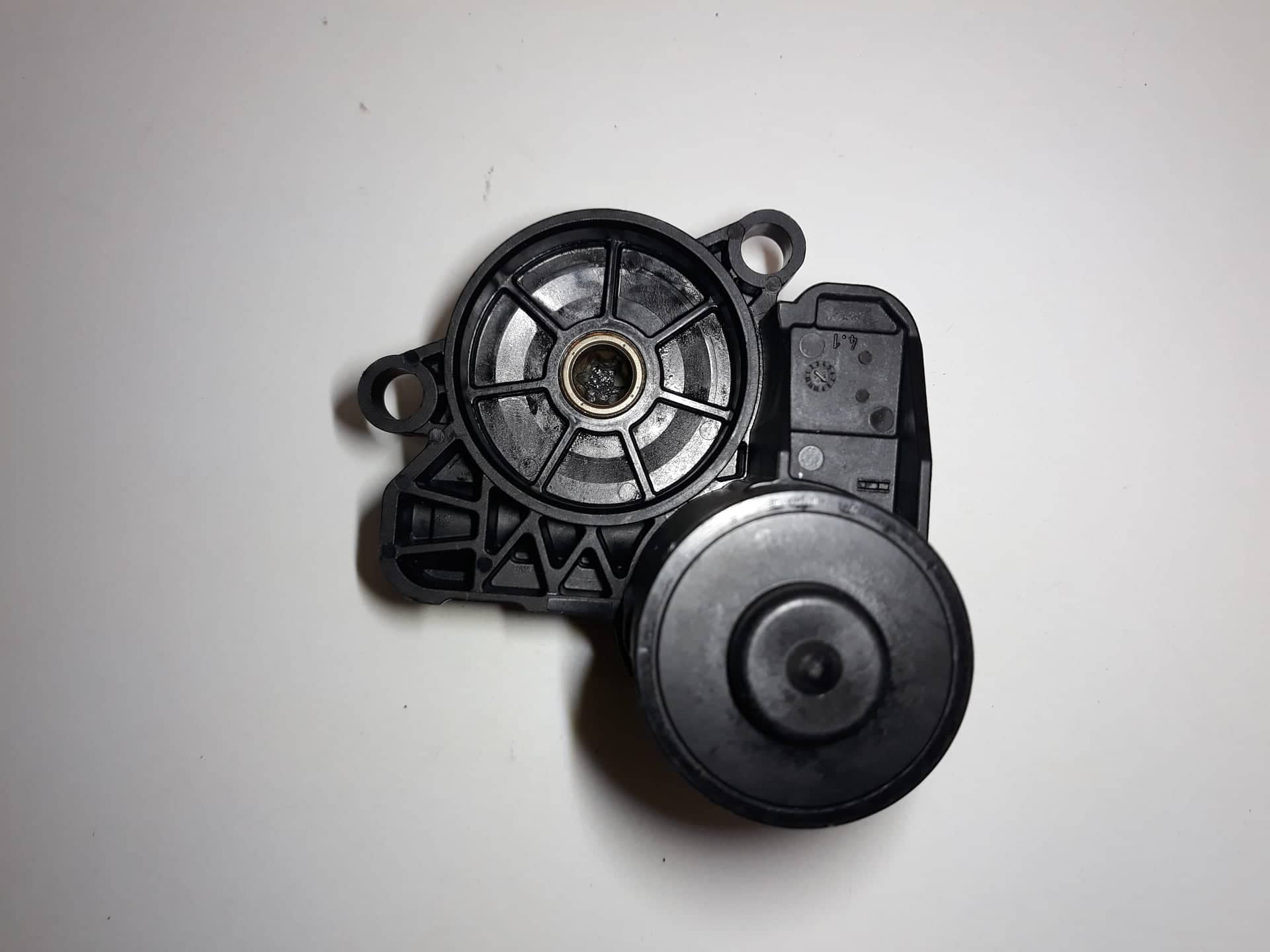 Servomotor brzdového třmenu